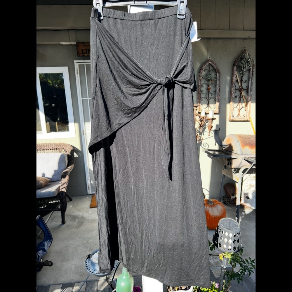 Buffbunny wrap sarong skirt Black Women's Skirt
